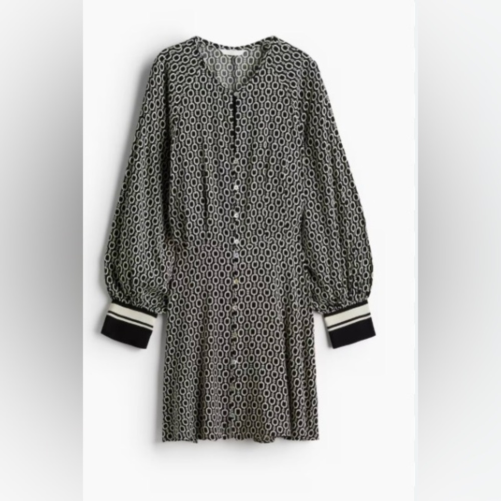 H&M Black & White Geometric Button-Front Long Sleeve Dress